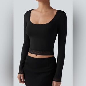 HALARA U-Neck Long Sleeve Contrast Lace Work T-Shirt